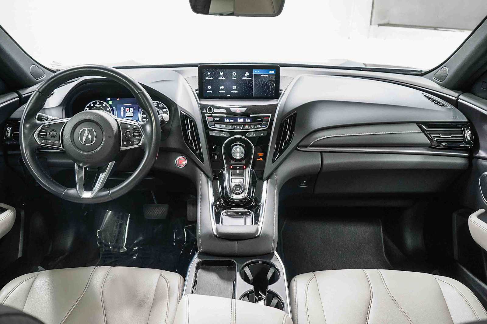 Thumbnail: 2025 Acura RDX - 12