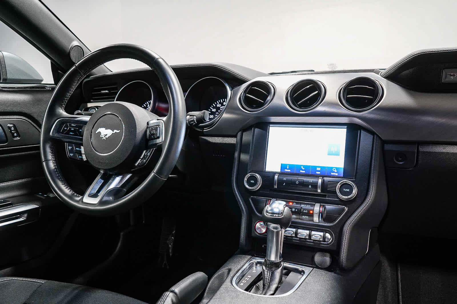 Thumbnail: 2023 Ford Mustang - 14