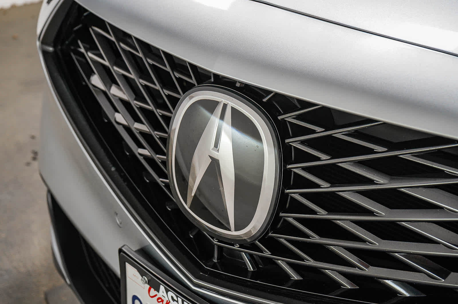 Thumbnail: 2025 Acura MDX - 8