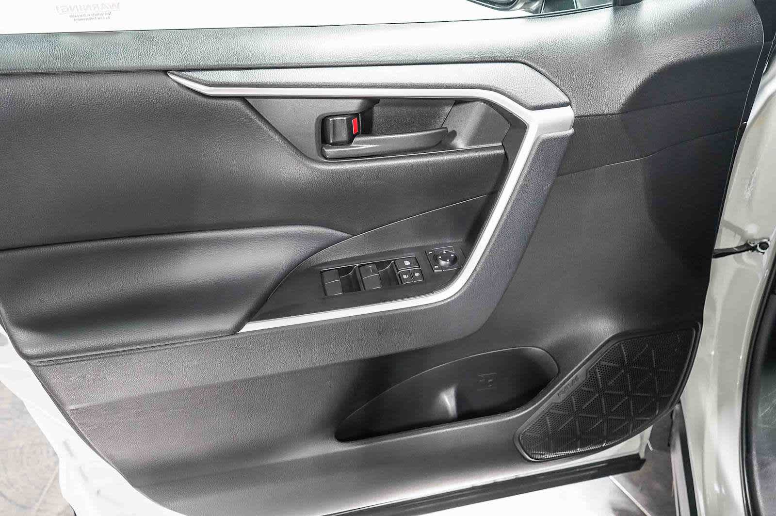 Thumbnail: 2024 Toyota RAV4 - 24