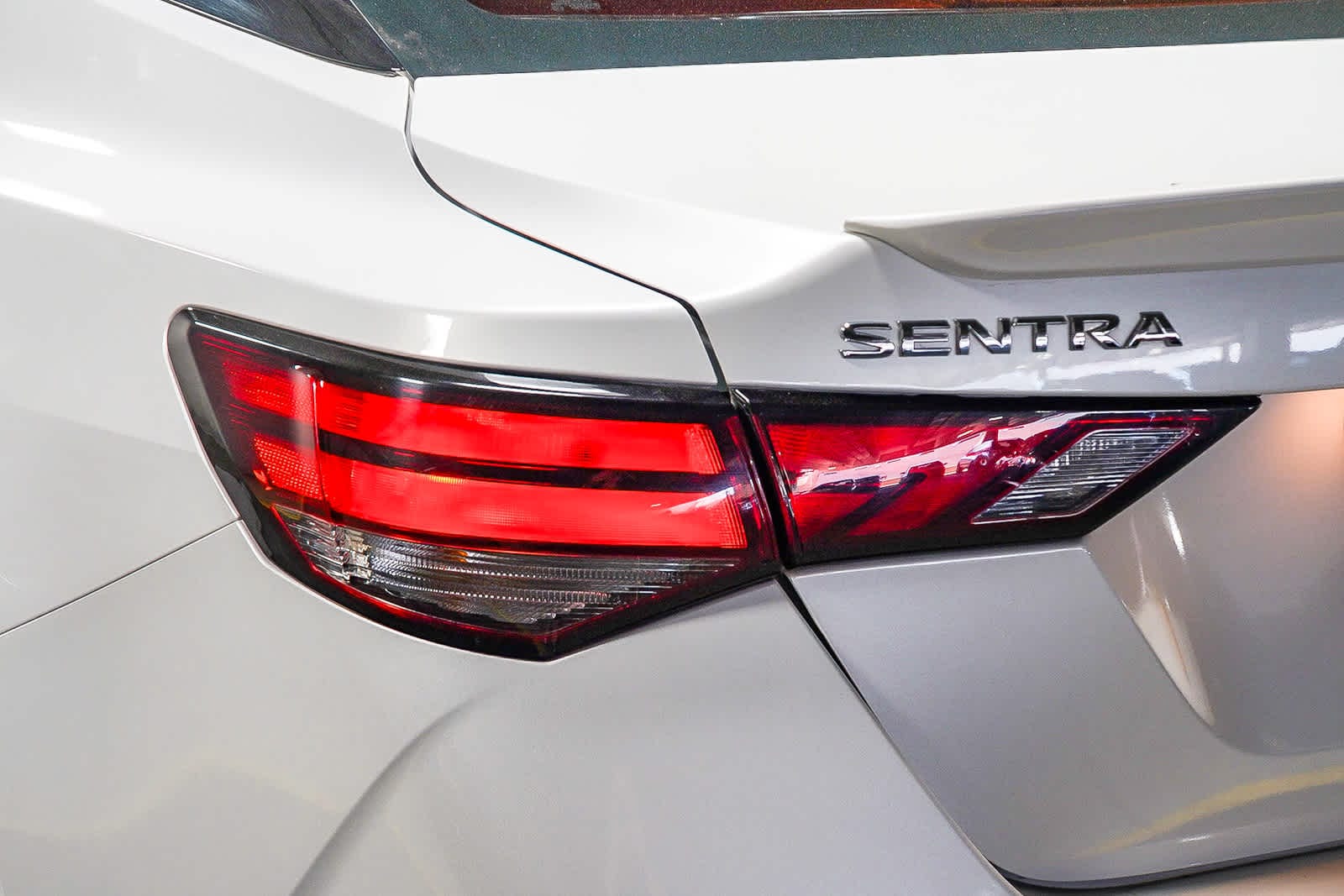 Thumbnail: 2021 Nissan Sentra - 8