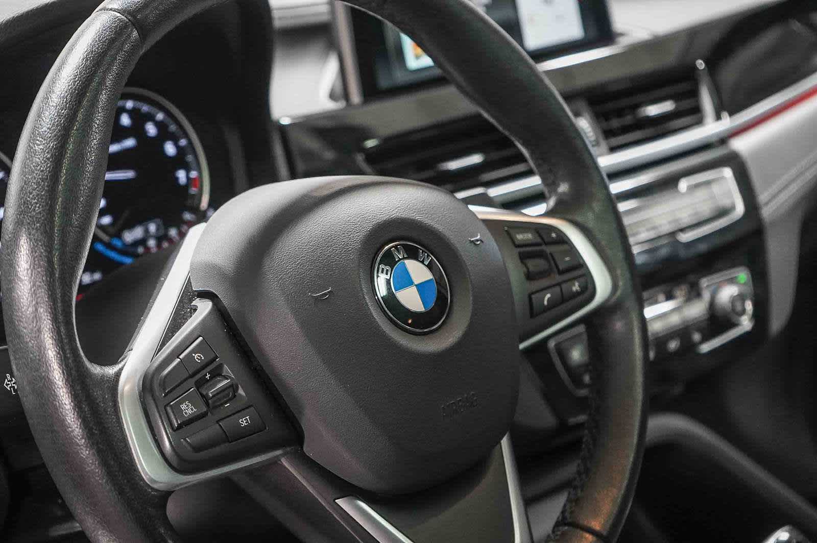 Thumbnail: 2020 BMW X1 - 24