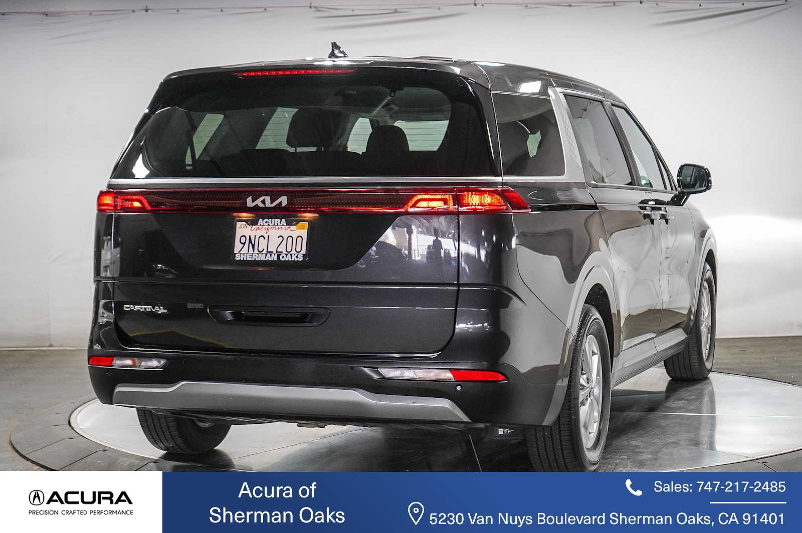 Thumbnail: 2024 Kia Carnival - 3