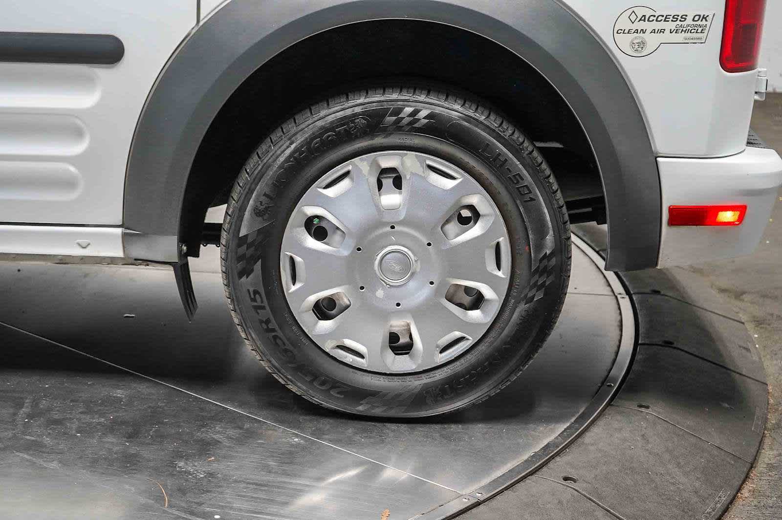 Thumbnail: 2012 Ford Transit Series - 12