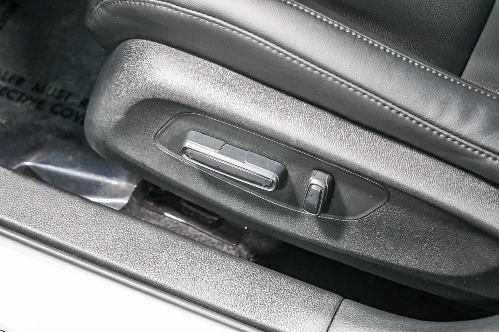 Thumbnail: 2025 Acura Integra - 26