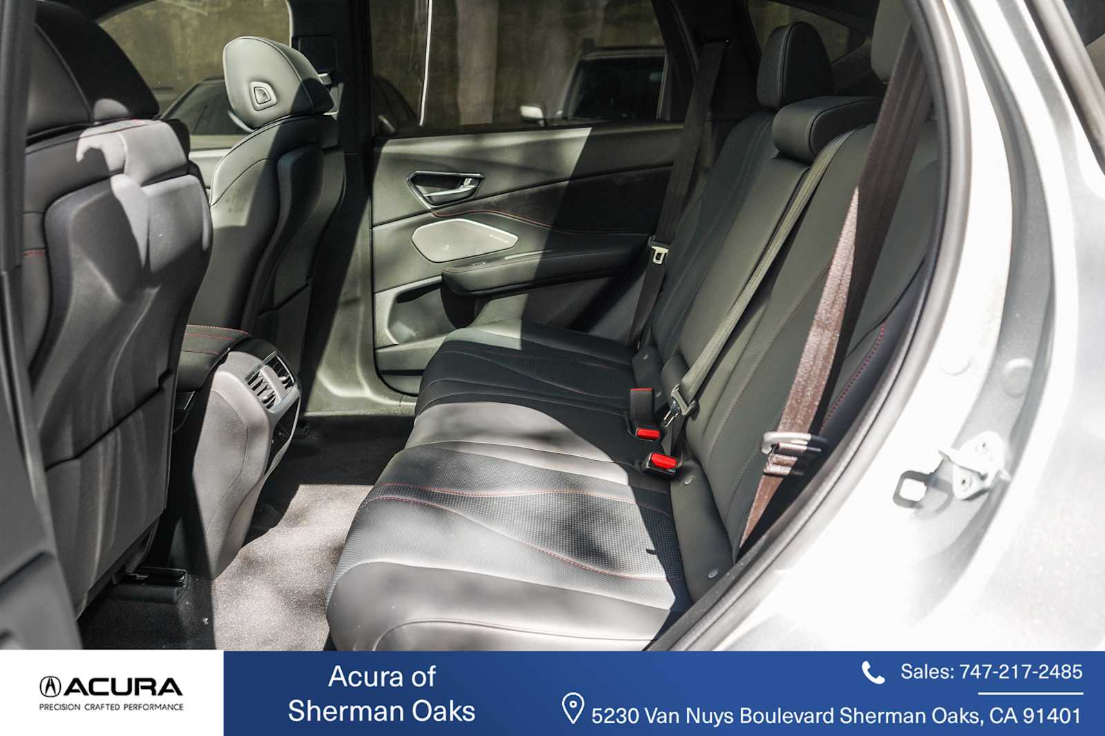 2025 Acura RDX Advance 23