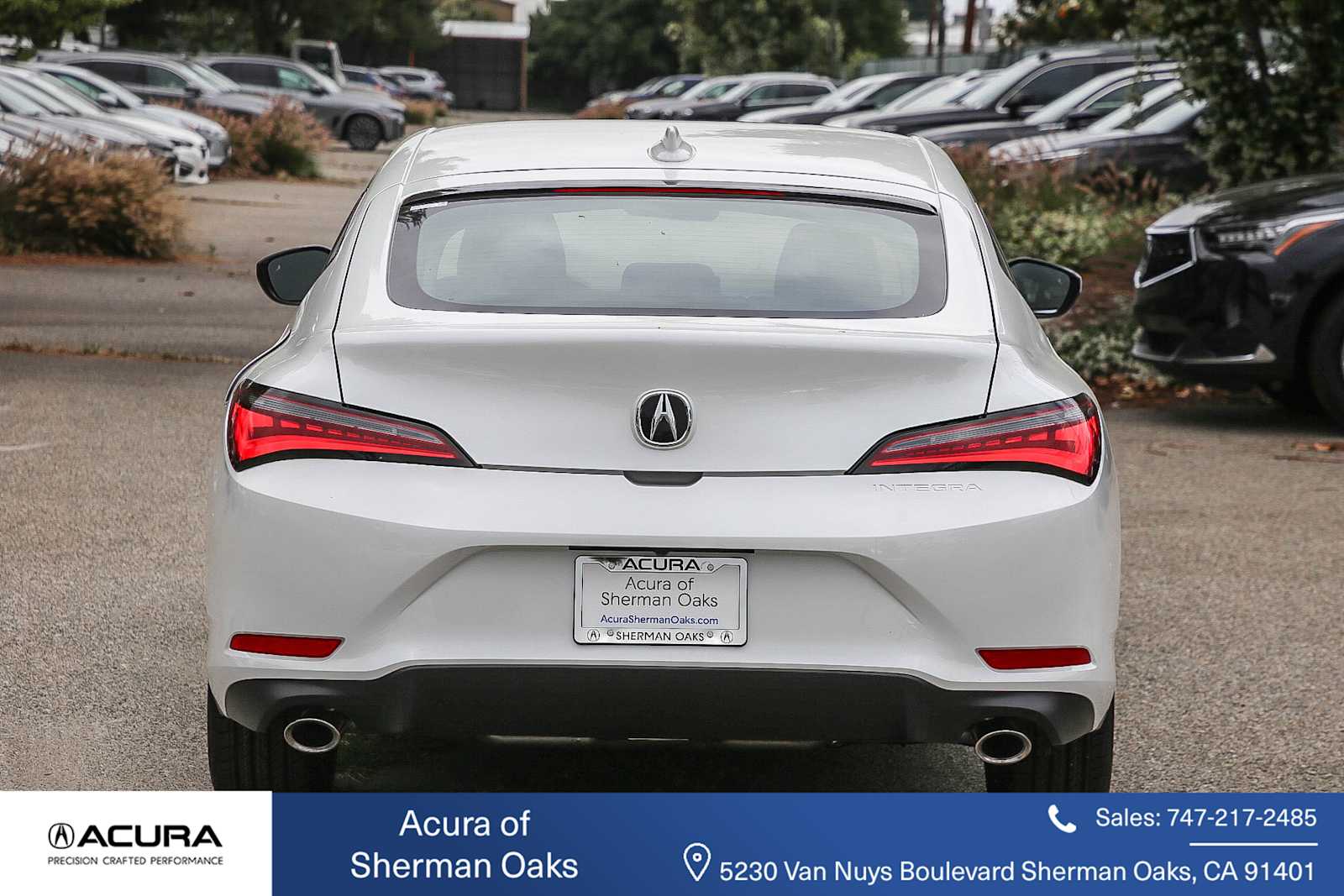 Thumbnail: 2025 Acura Integra - 8