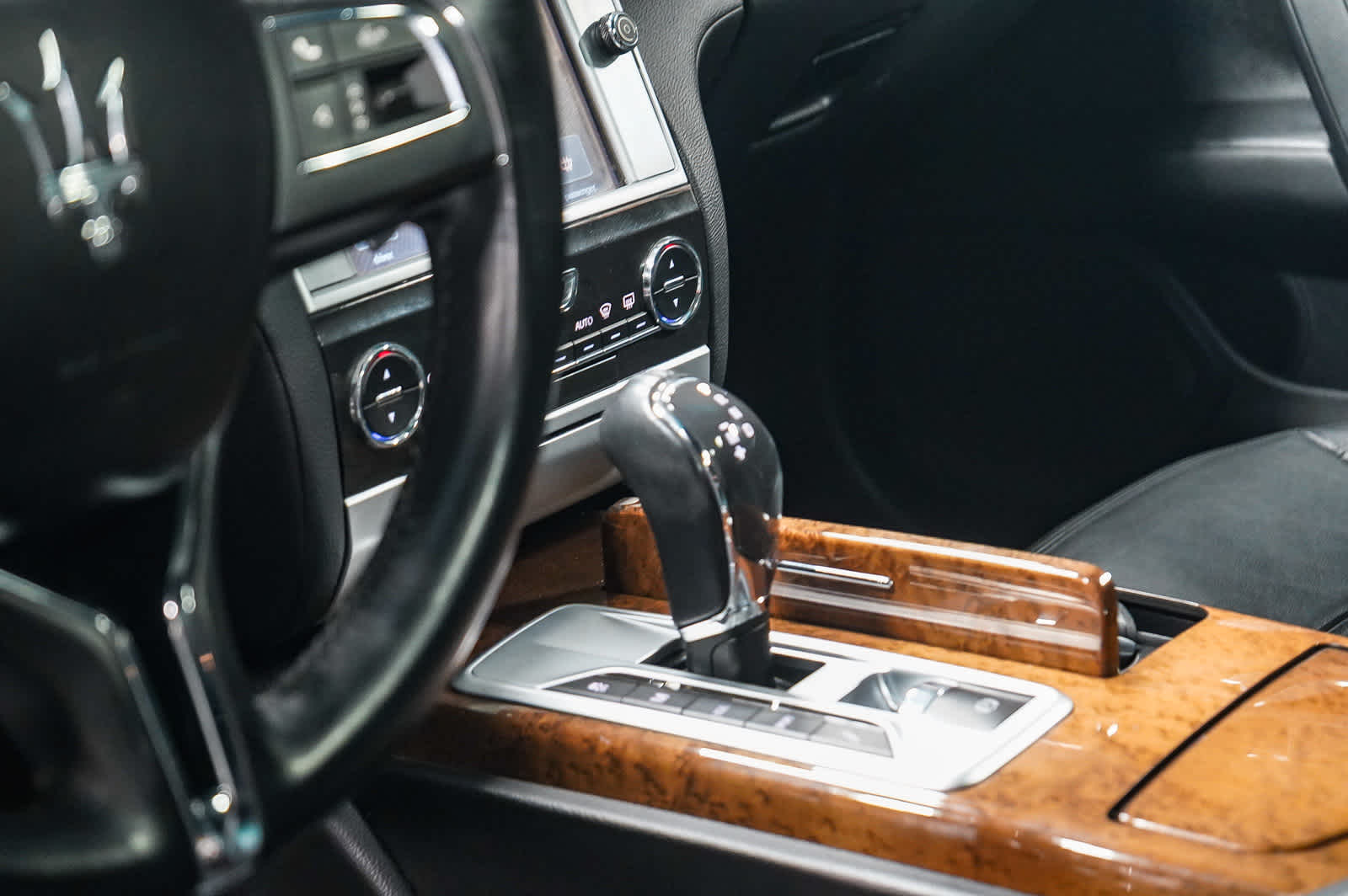 Thumbnail: 2014 Maserati Quattroporte - 19