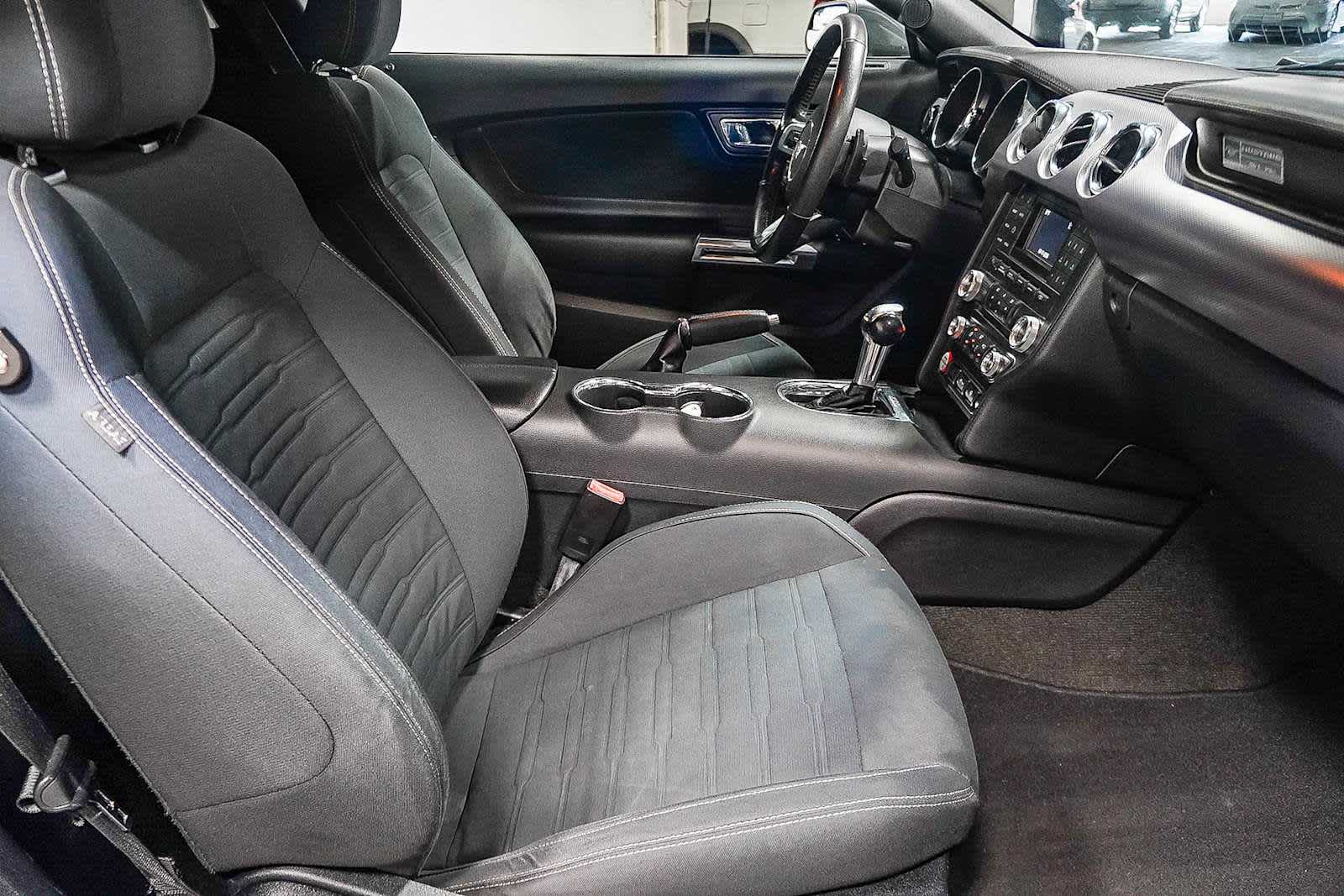 Thumbnail: 2015 Ford Mustang - 20