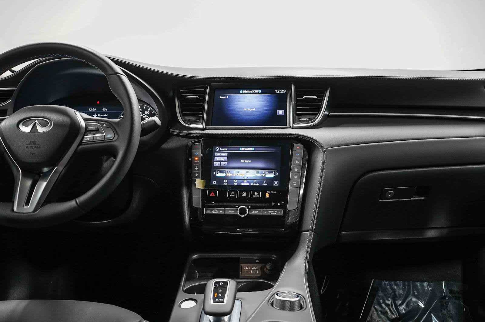 Thumbnail: 2025 INFINITI QX50 - 15