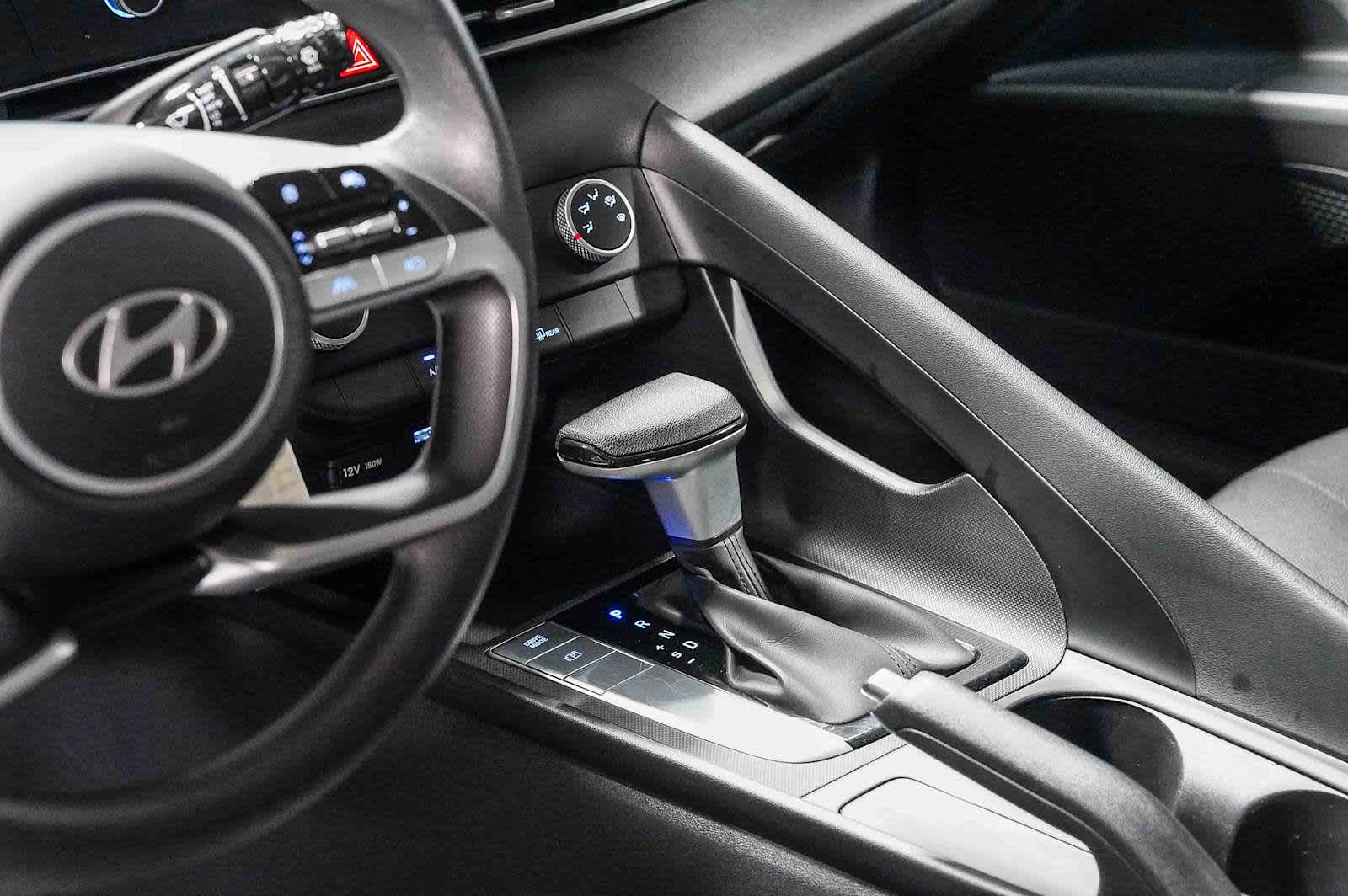 Thumbnail: 2025 Hyundai Elantra - 26