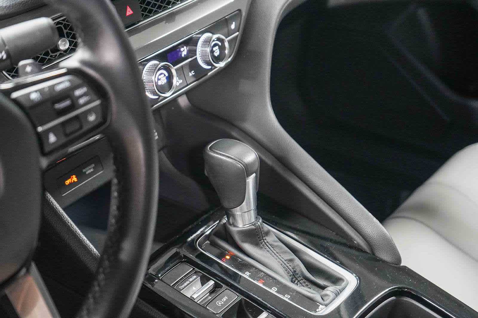 Thumbnail: 2025 Acura Integra - 27