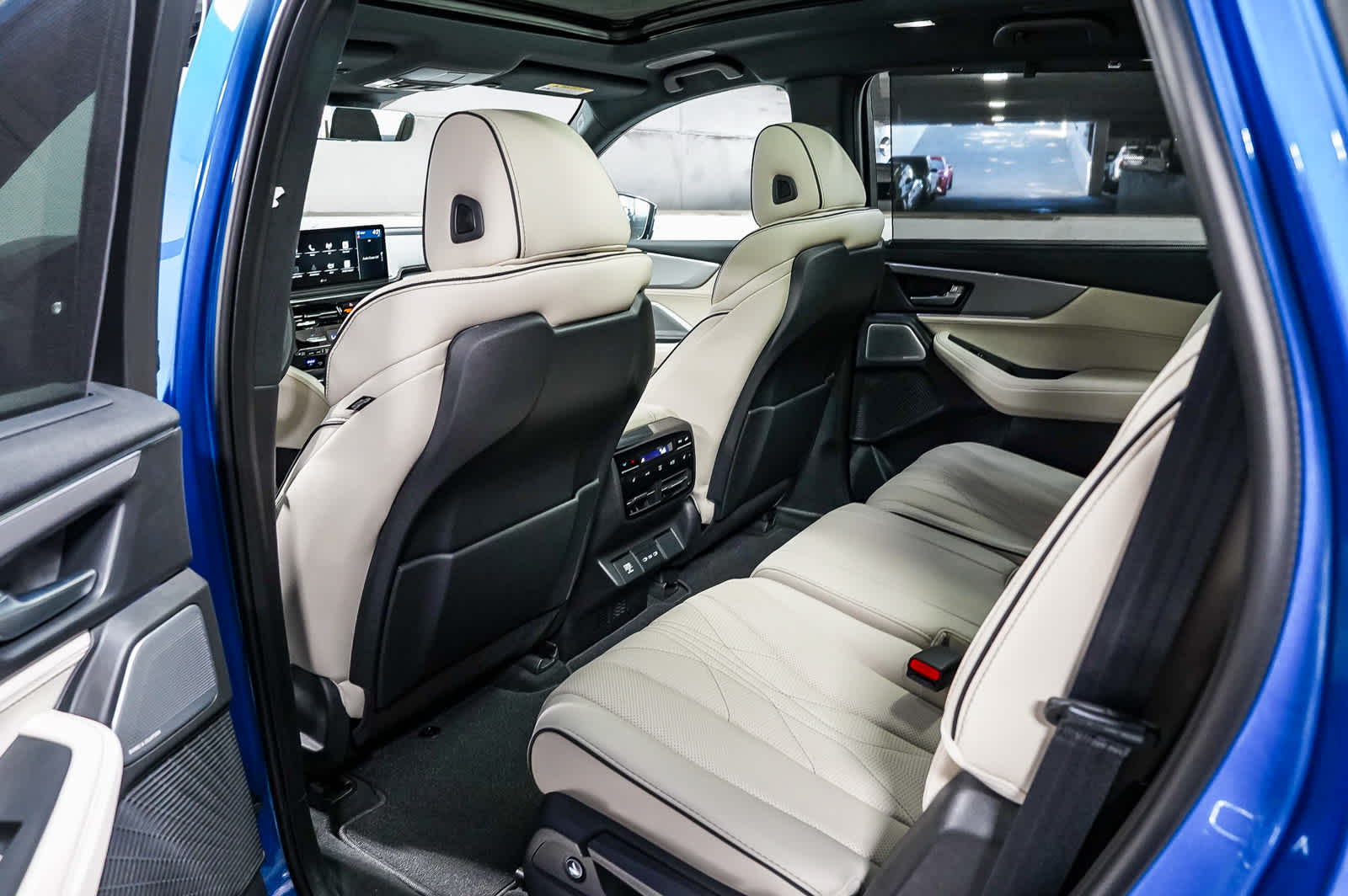 Thumbnail: 2026 Acura MDX - 21