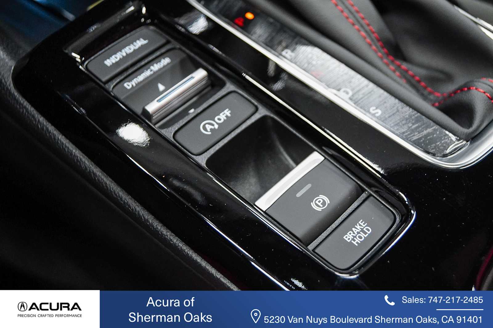 Thumbnail: 2025 Acura Integra - 28