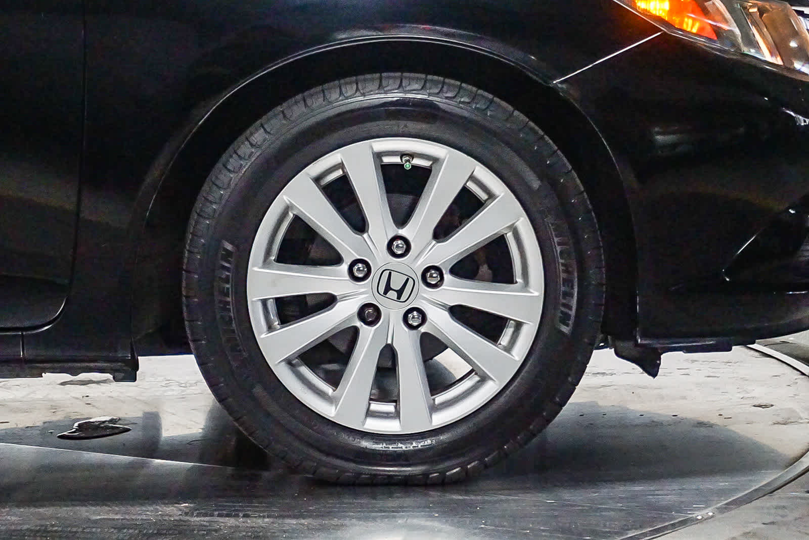 Thumbnail: 2012 Honda Civic - 10