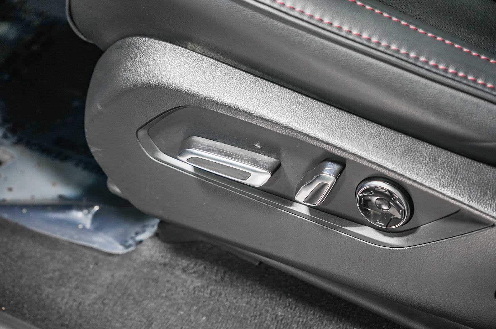 Thumbnail: 2023 Acura MDX - 26