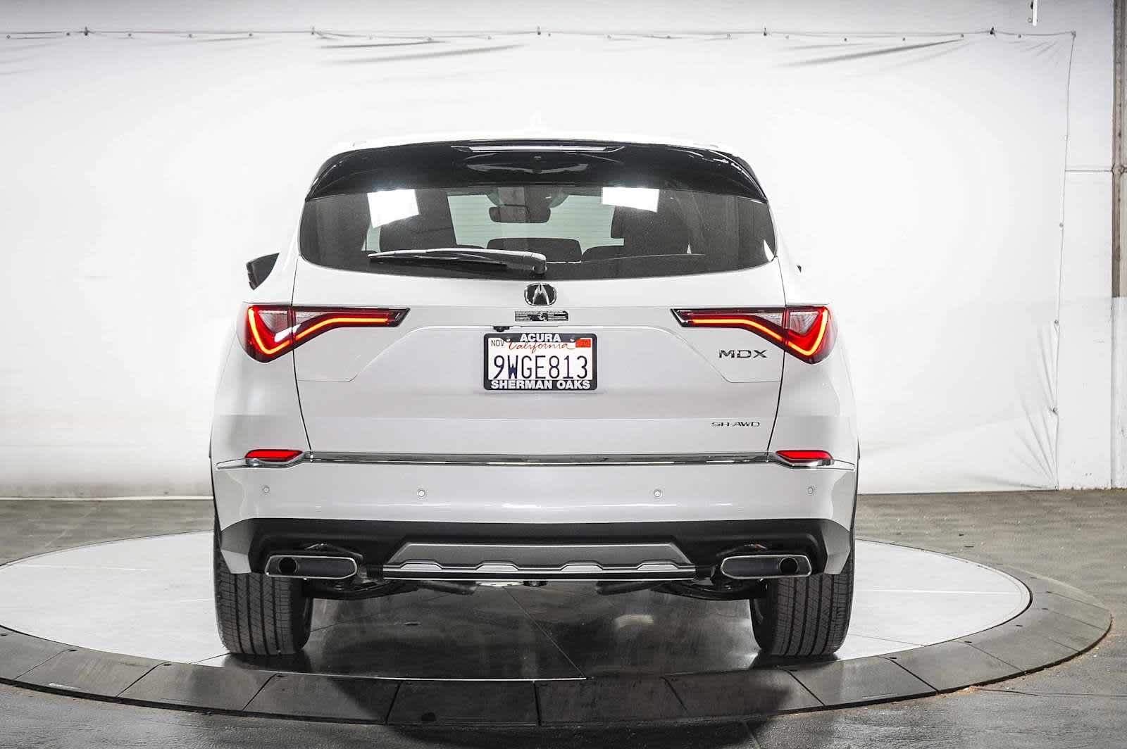 Thumbnail: 2025 Acura MDX - 9