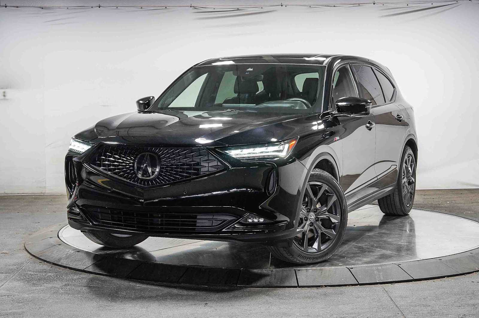 Thumbnail: 2024 Acura MDX - 1