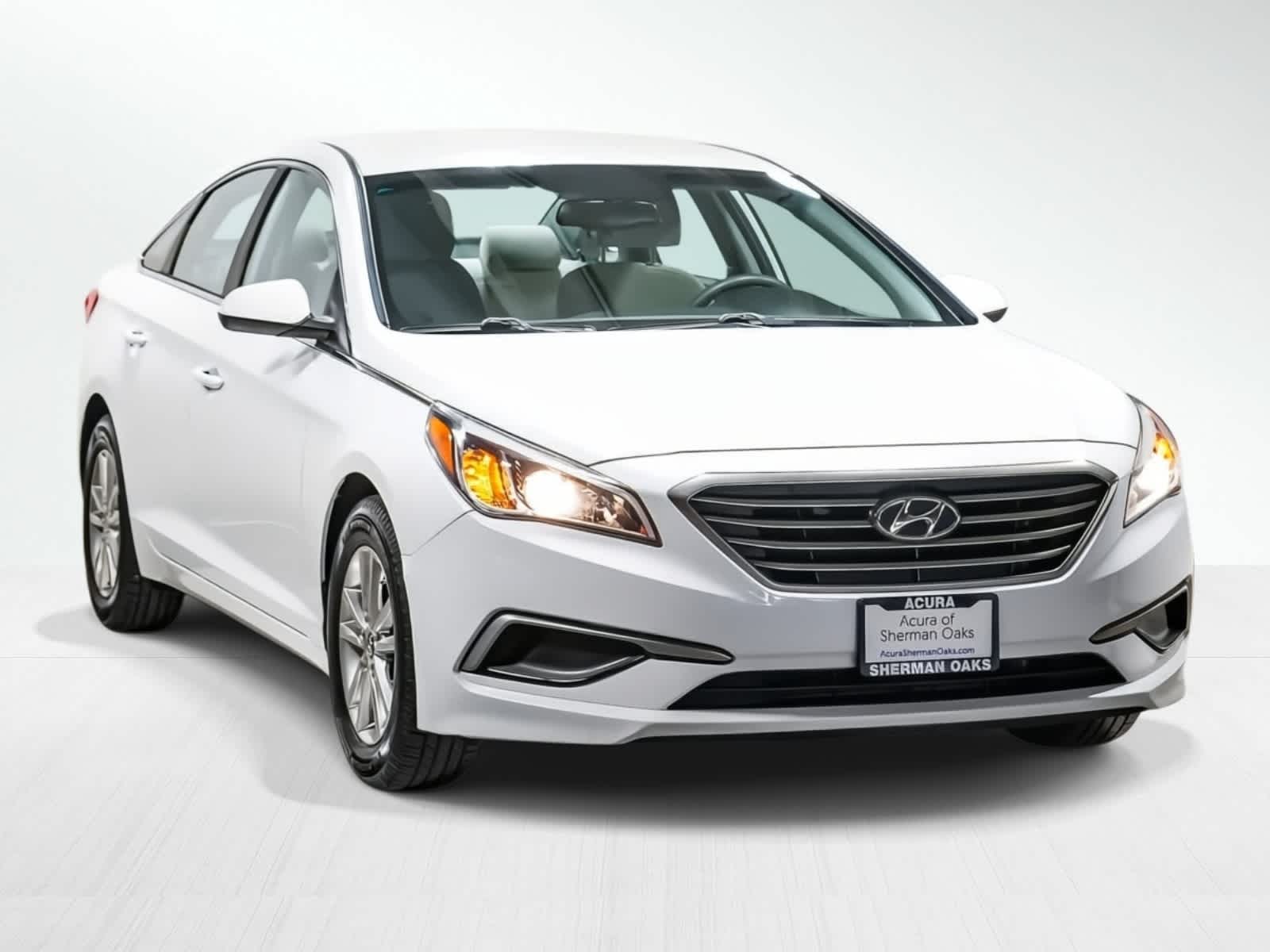 Thumbnail: 2017 Hyundai Sonata - 2