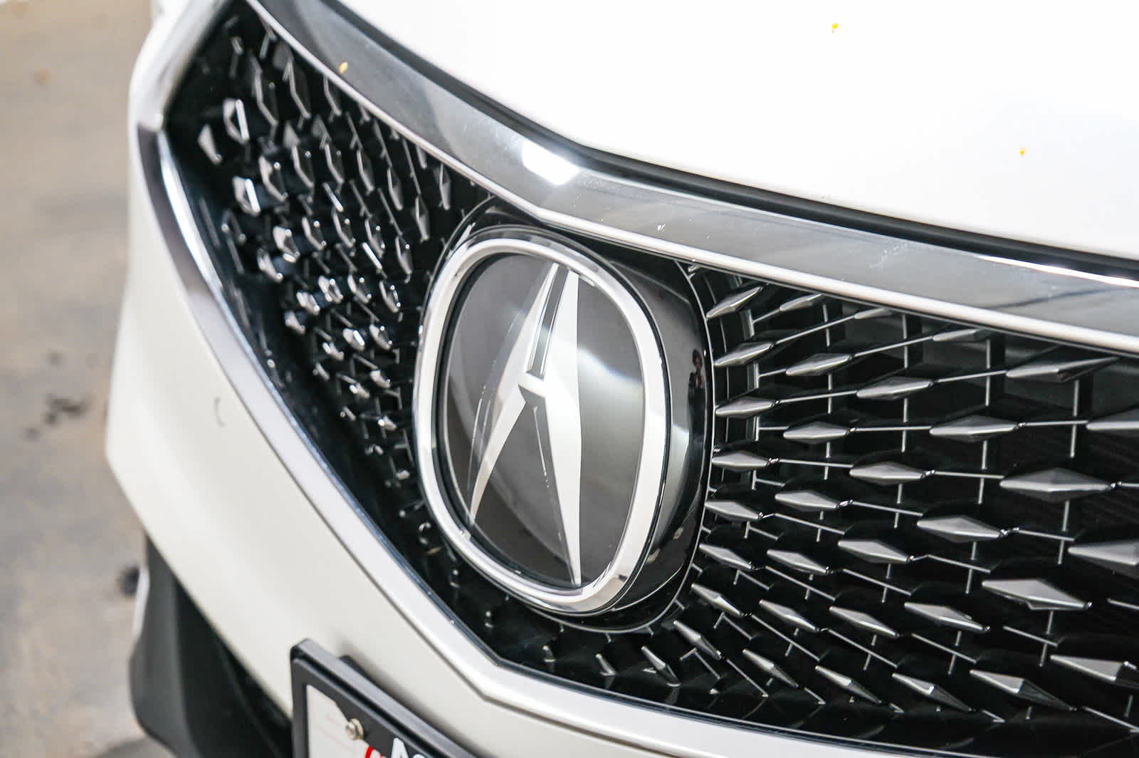Thumbnail: 2023 Acura RDX - 8