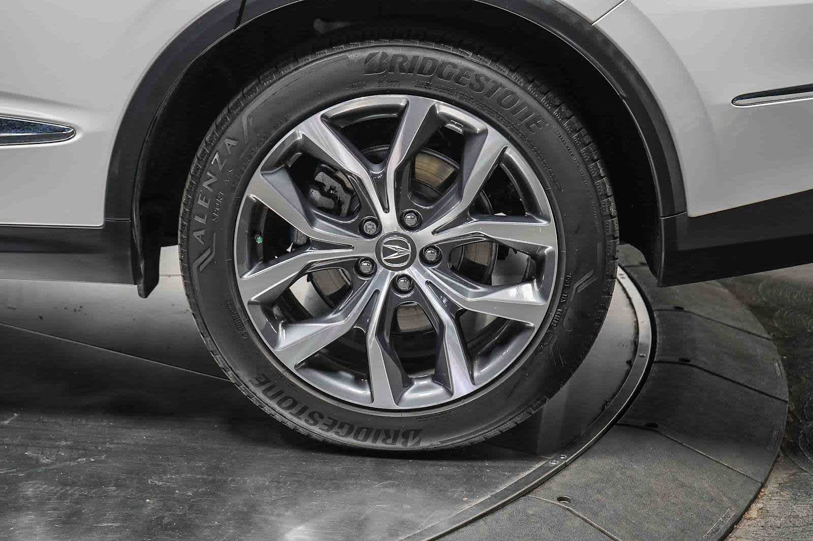 Thumbnail: 2023 Acura MDX - 12