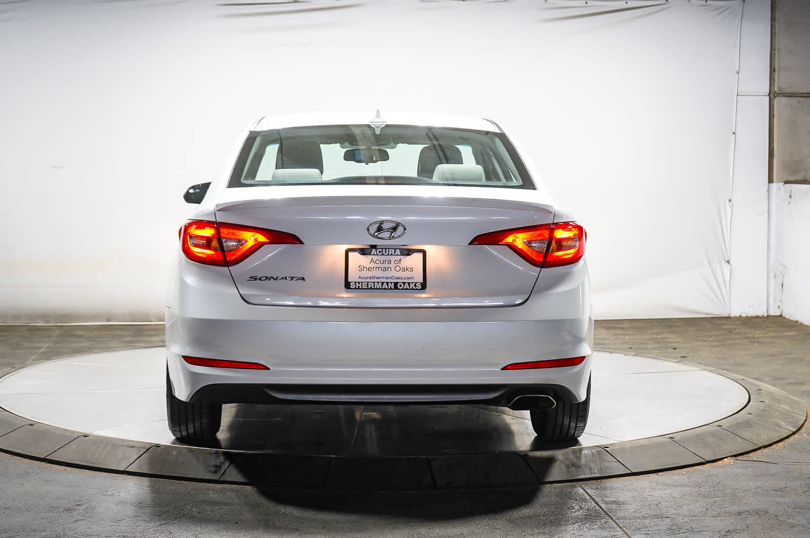 Thumbnail: 2017 Hyundai Sonata - 8