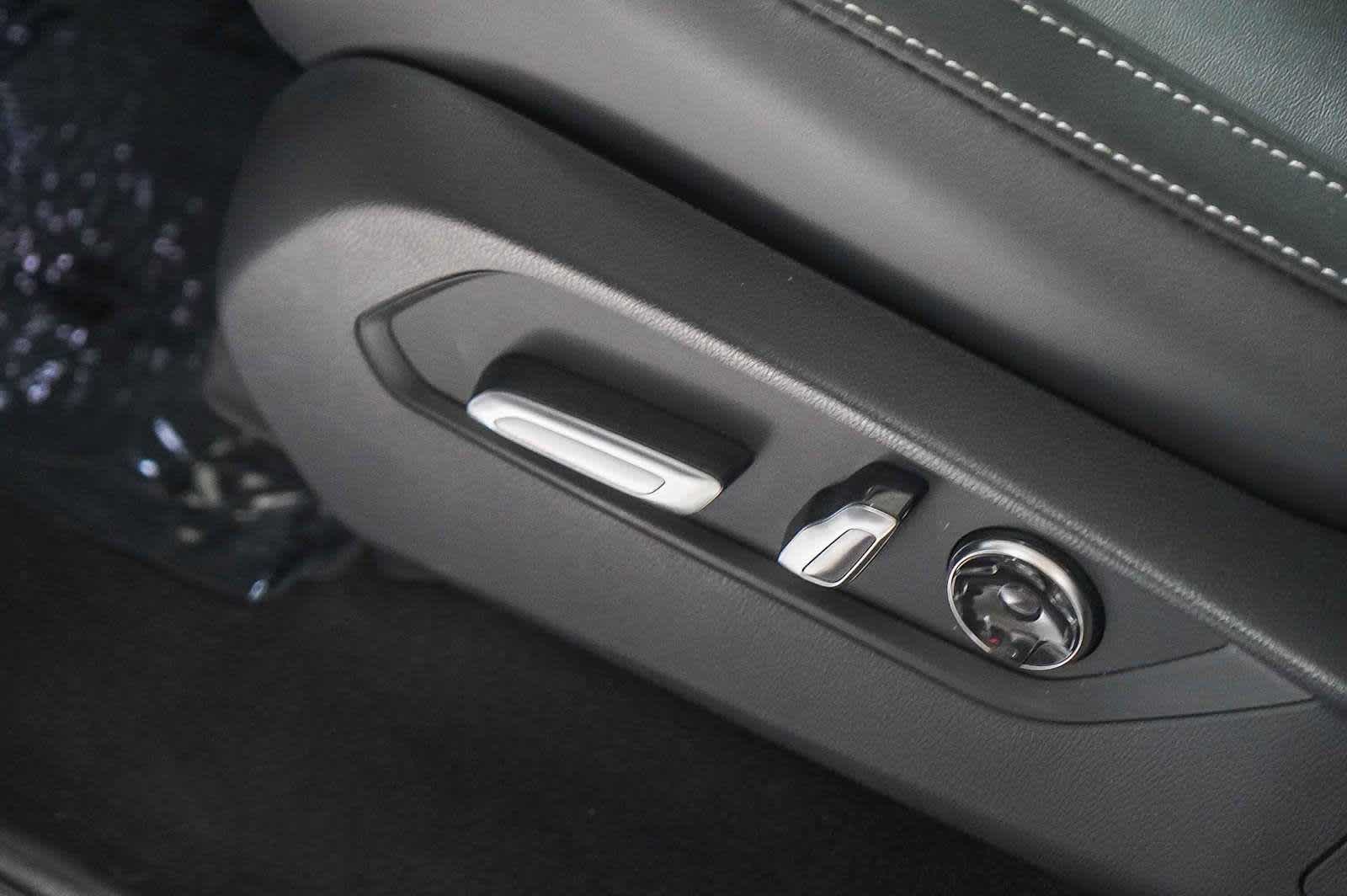 Thumbnail: 2025 Acura MDX - 23