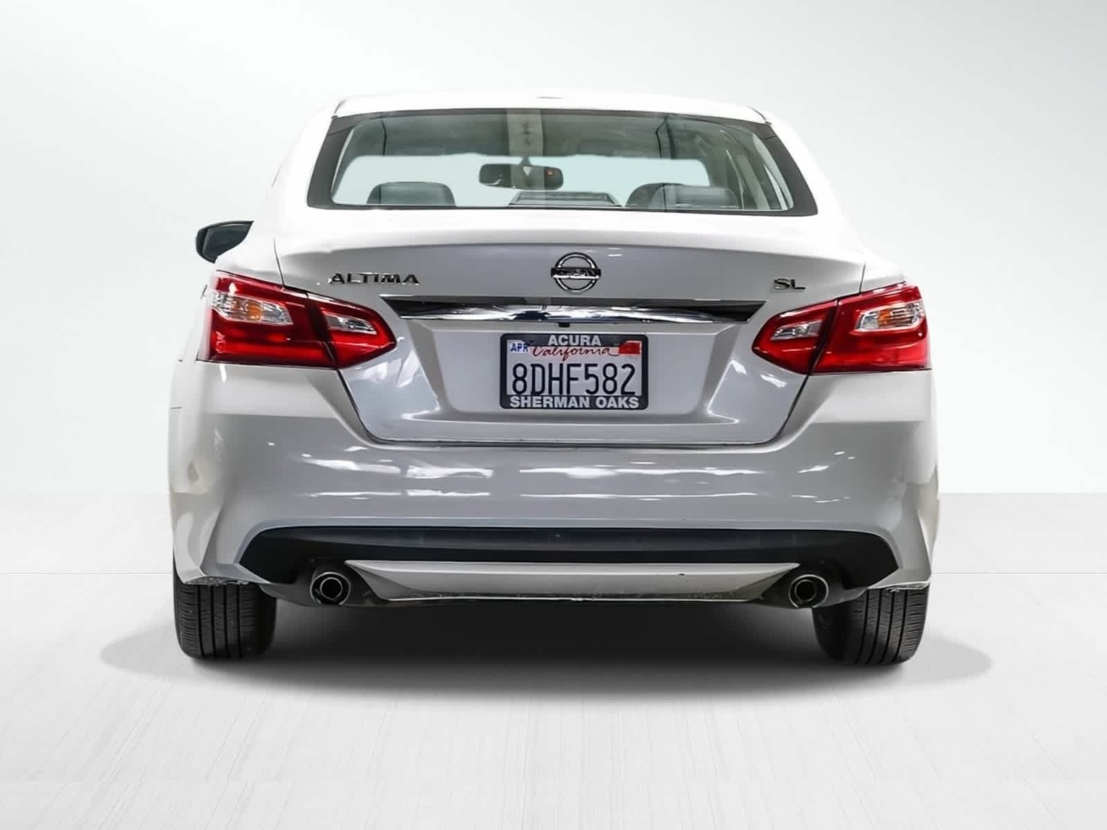 Thumbnail: 2017 Nissan Altima - 3