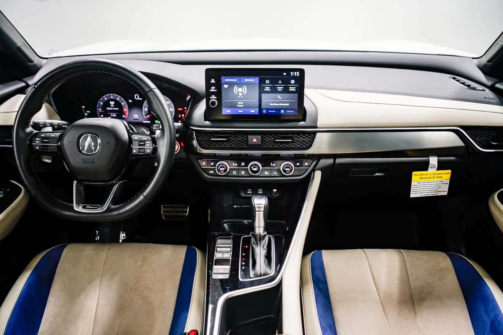 Thumbnail: 2025 Acura ADX - 14