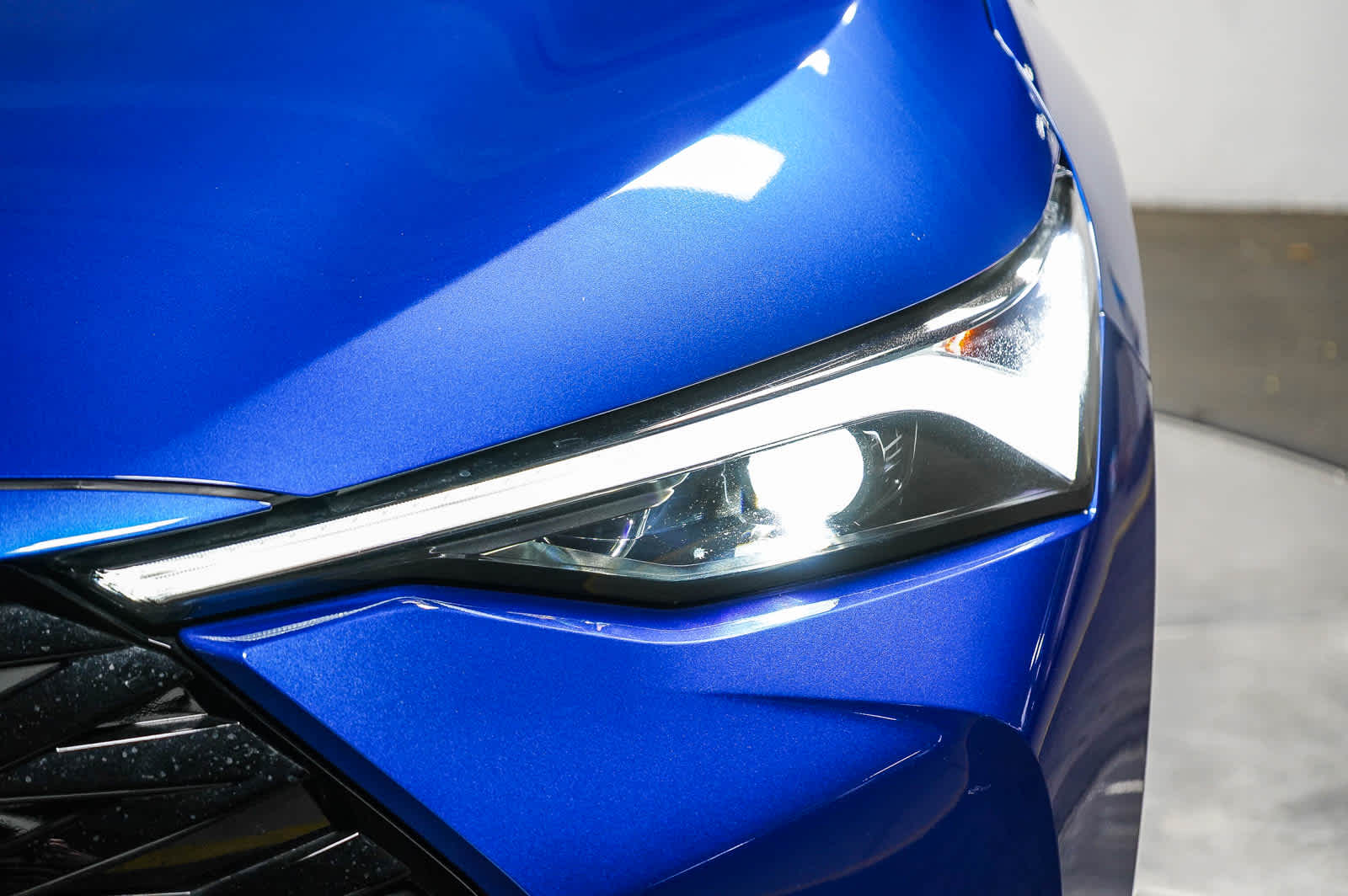 Thumbnail: 2025 Acura ADX - 8