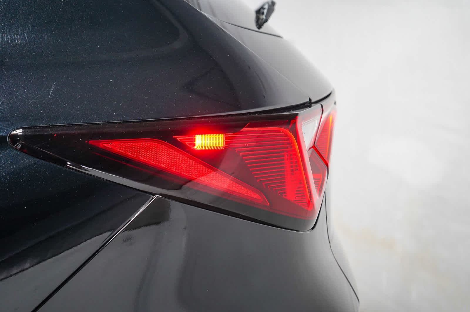 2025 Acura MDX SH-AWD Technology Package photo 3