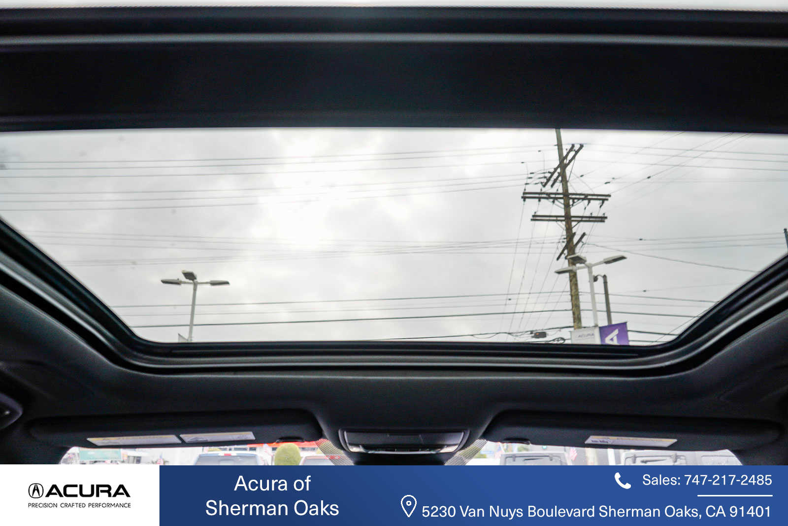 Thumbnail: 2025 Acura MDX - 24