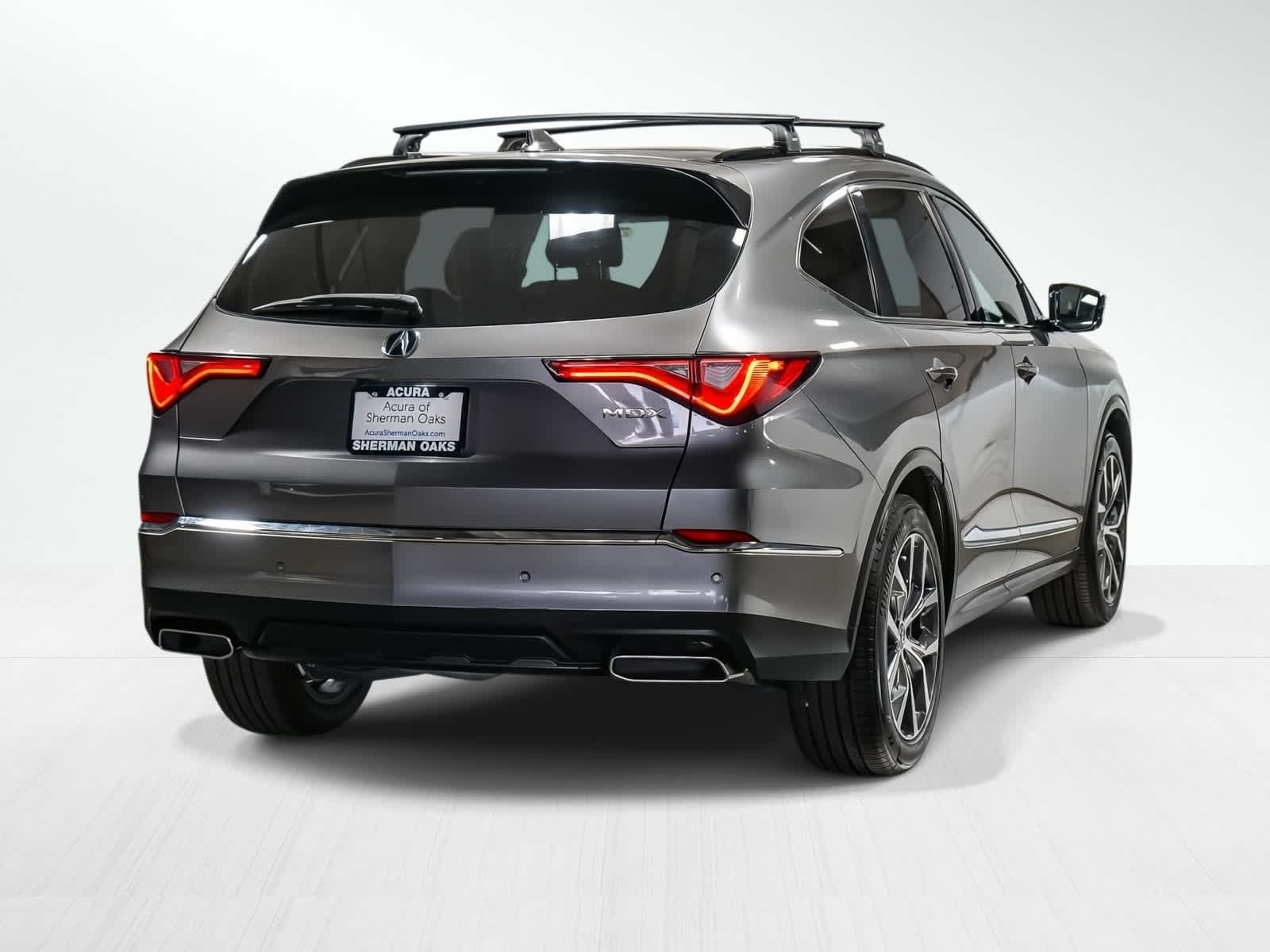 Thumbnail: 2022 Acura MDX - 5