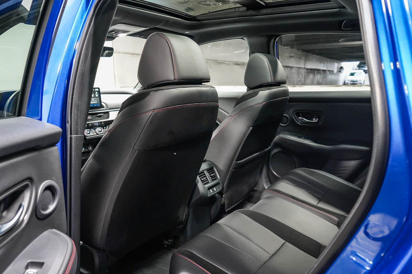 Thumbnail: 2025 Acura ADX - 22