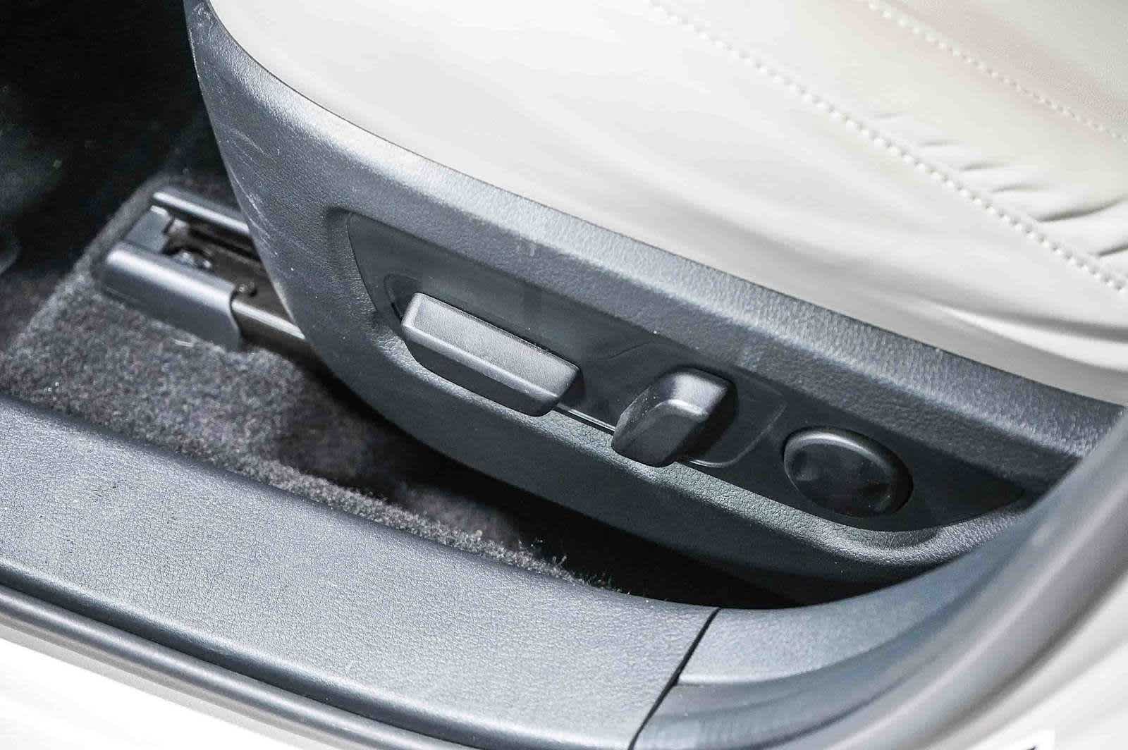 Thumbnail: 2023 Mazda CX-30 - 24