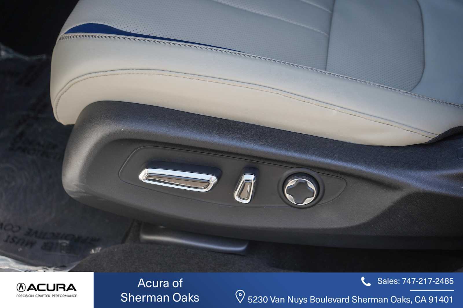 Thumbnail: 2025 Acura ADX - 28