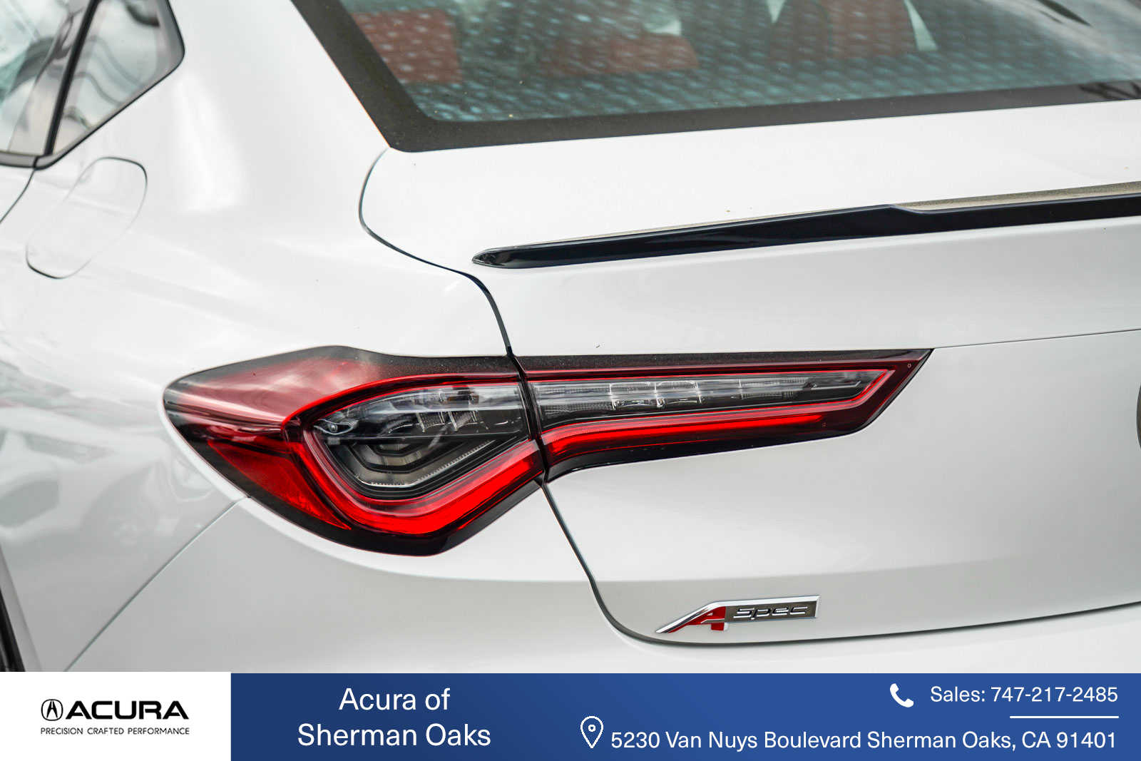 Thumbnail: 2025 Acura TLX - 8