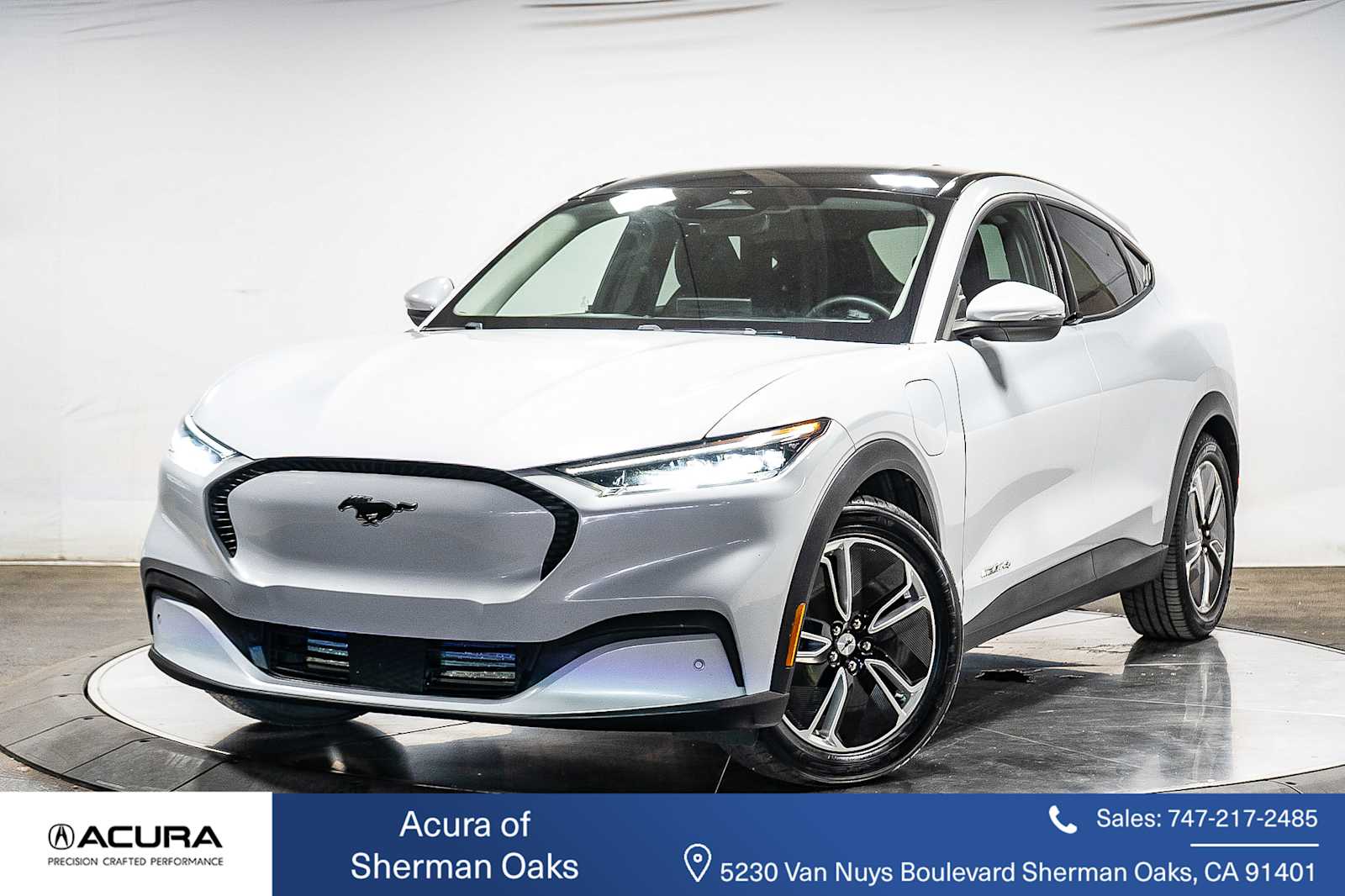 2021 Ford Mustang Mach-E Select -
                  Sherman Oaks, CA