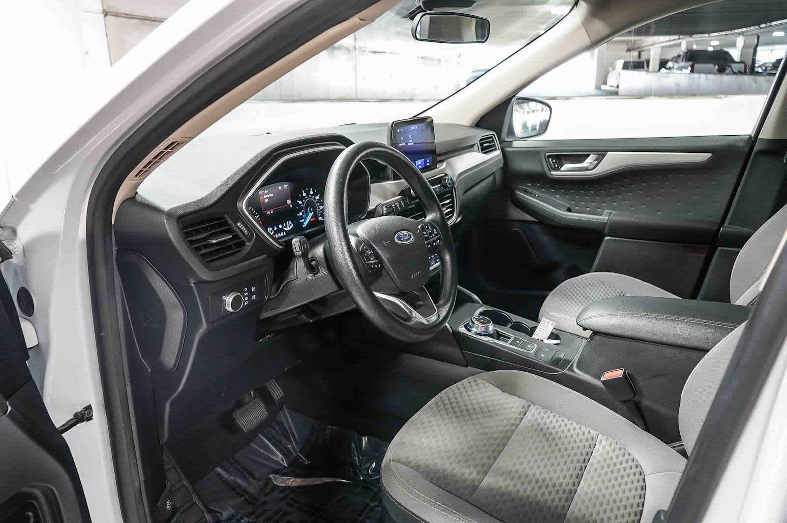 Thumbnail: 2020 Ford Escape - 19