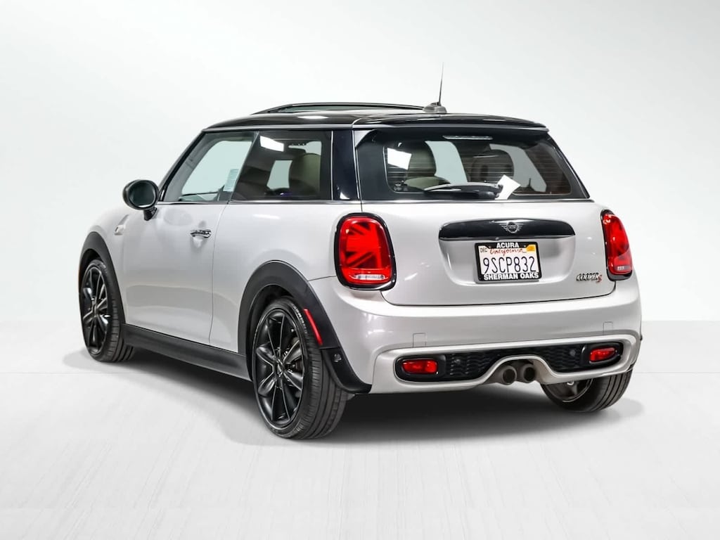 Used 2019 MINI Hardtop 2 Door Cooper S Signature Hatchback