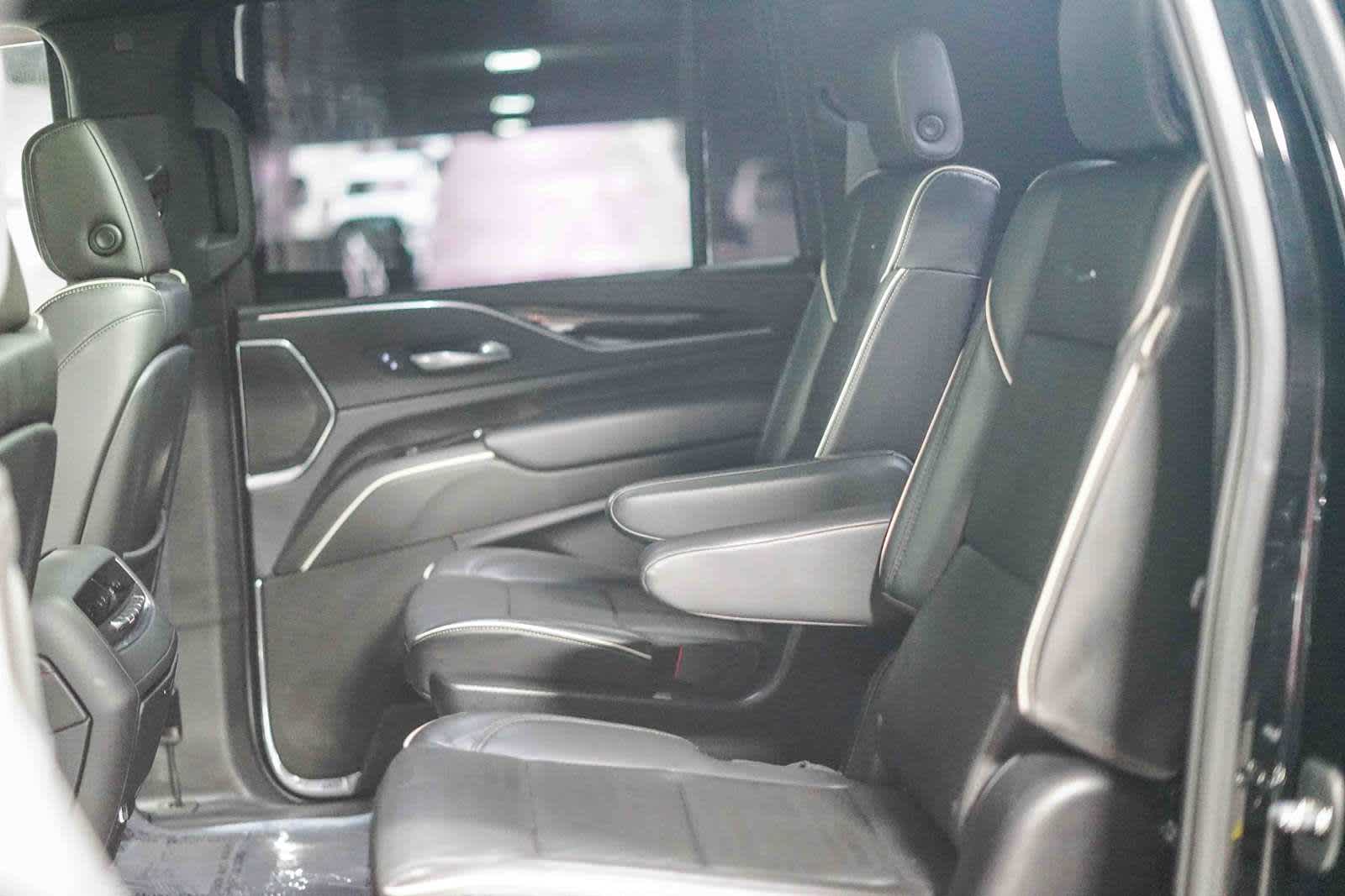 Thumbnail: 2023 Cadillac Escalade - 24