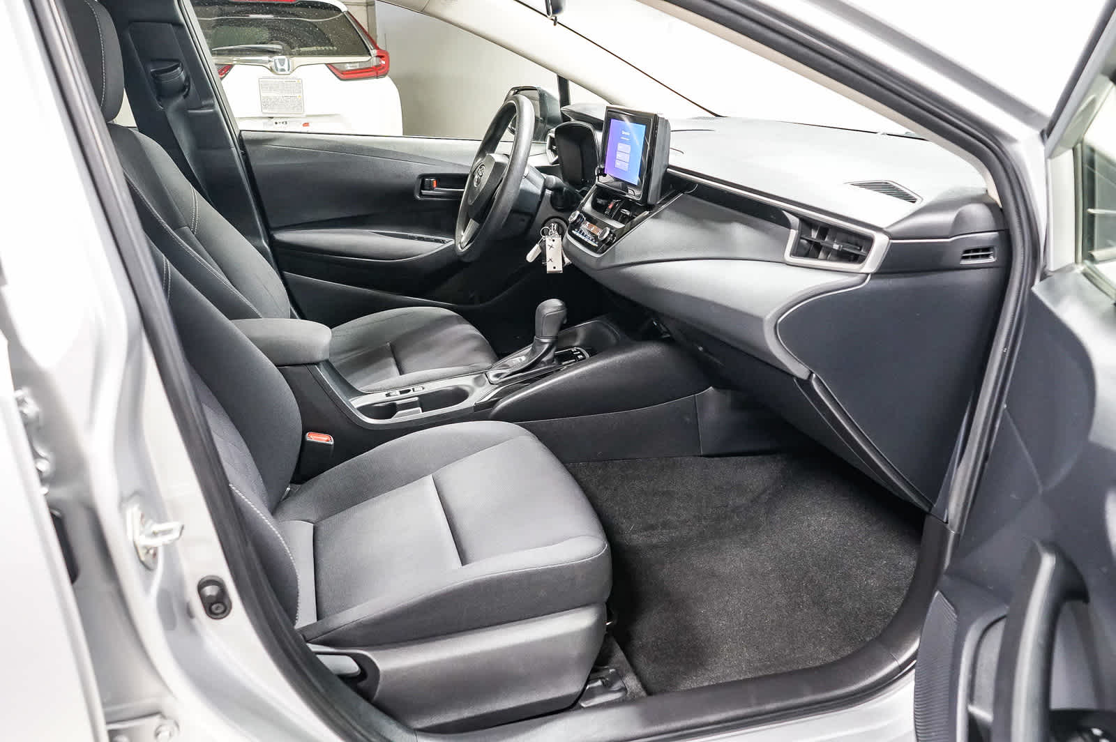 Thumbnail: 2023 Toyota Corolla - 18