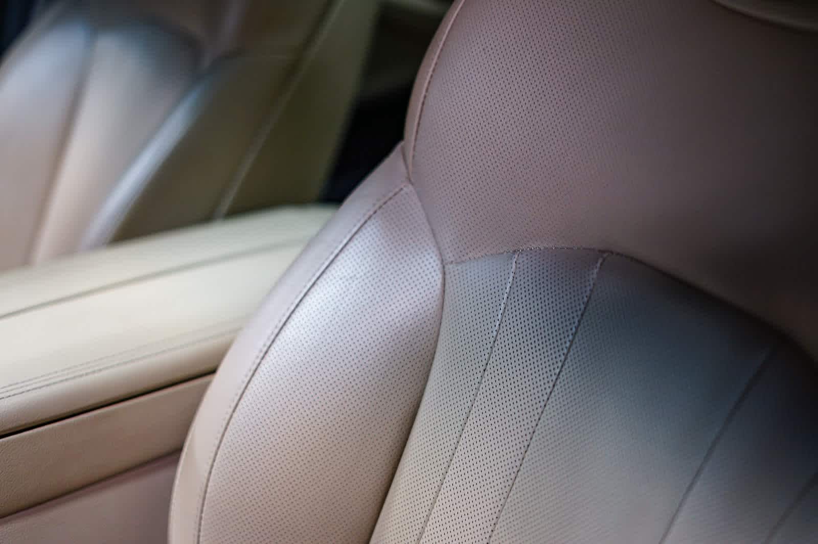 Thumbnail: 2017 Genesis G80 - 30