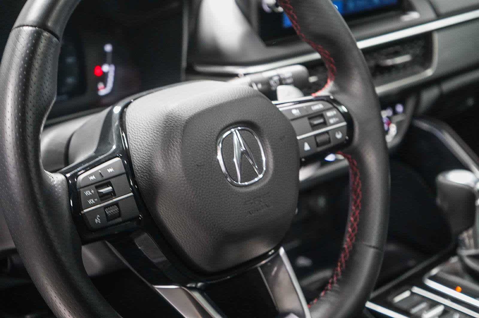 Thumbnail: 2025 Acura ADX - 25