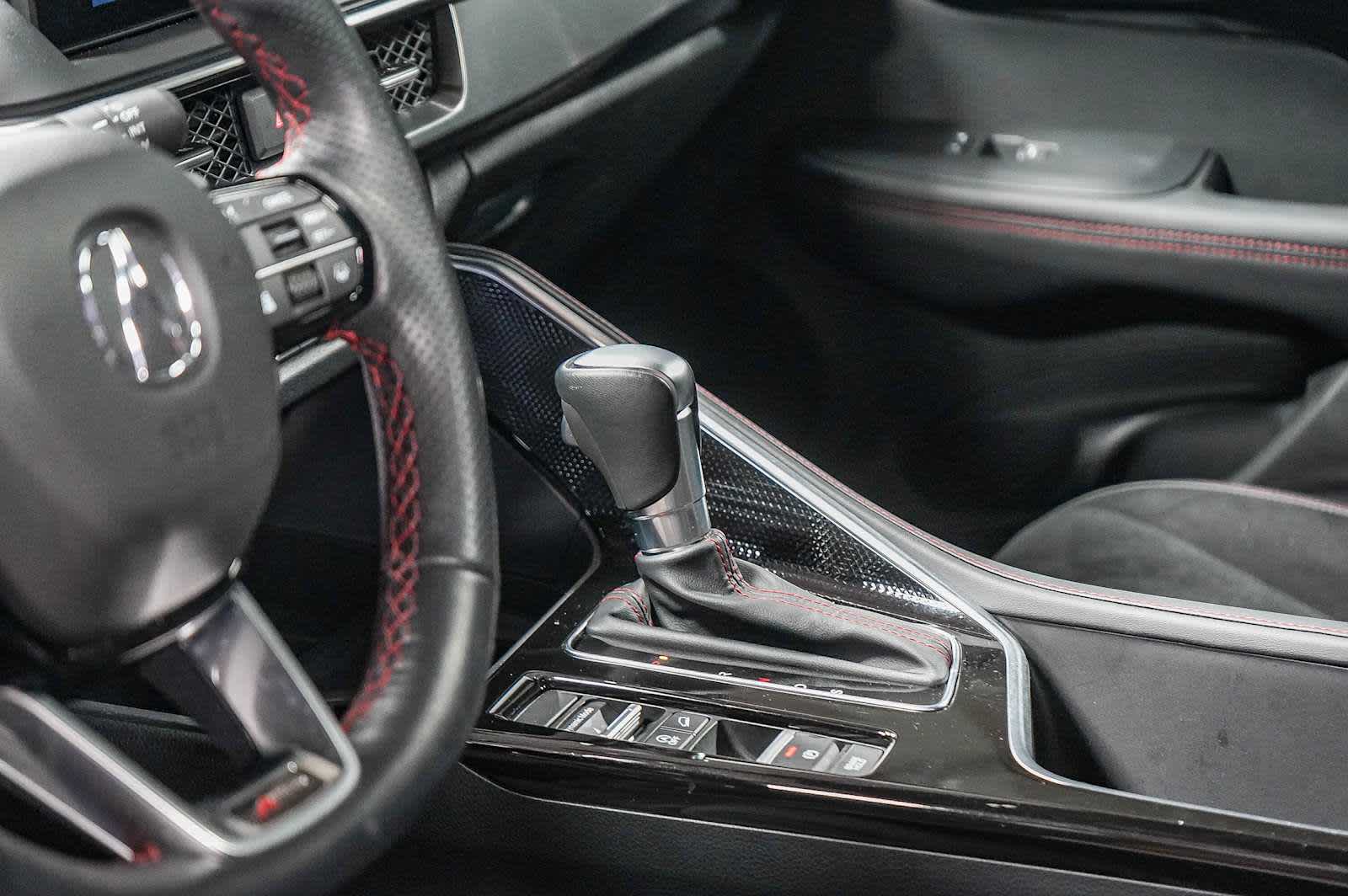 Thumbnail: 2025 Acura ADX - 27