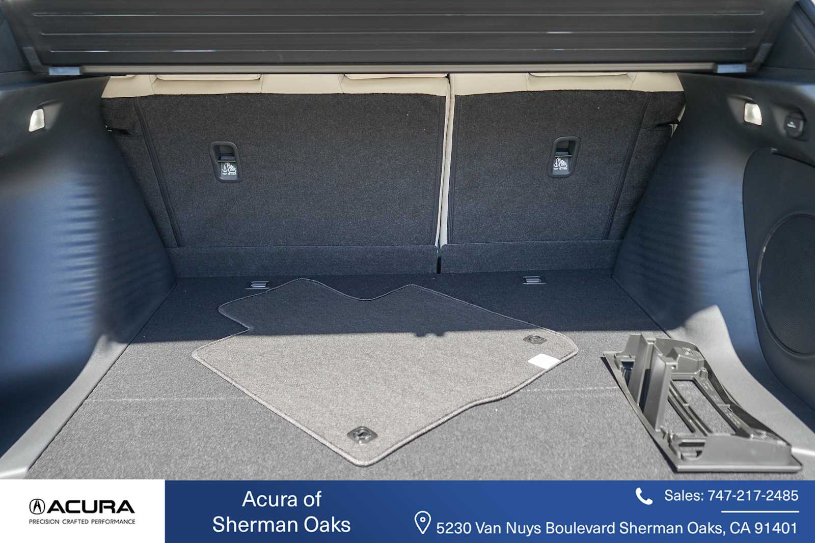 Thumbnail: 2025 Acura ADX - 33