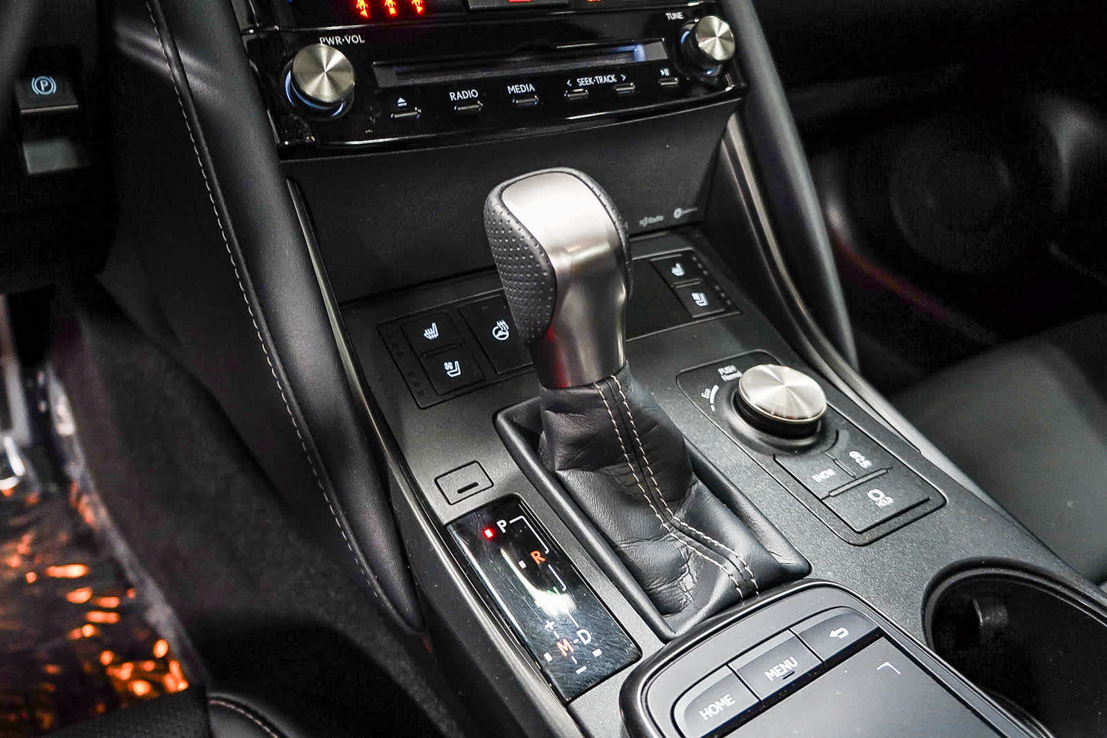 Thumbnail: 2025 Lexus IS - 25