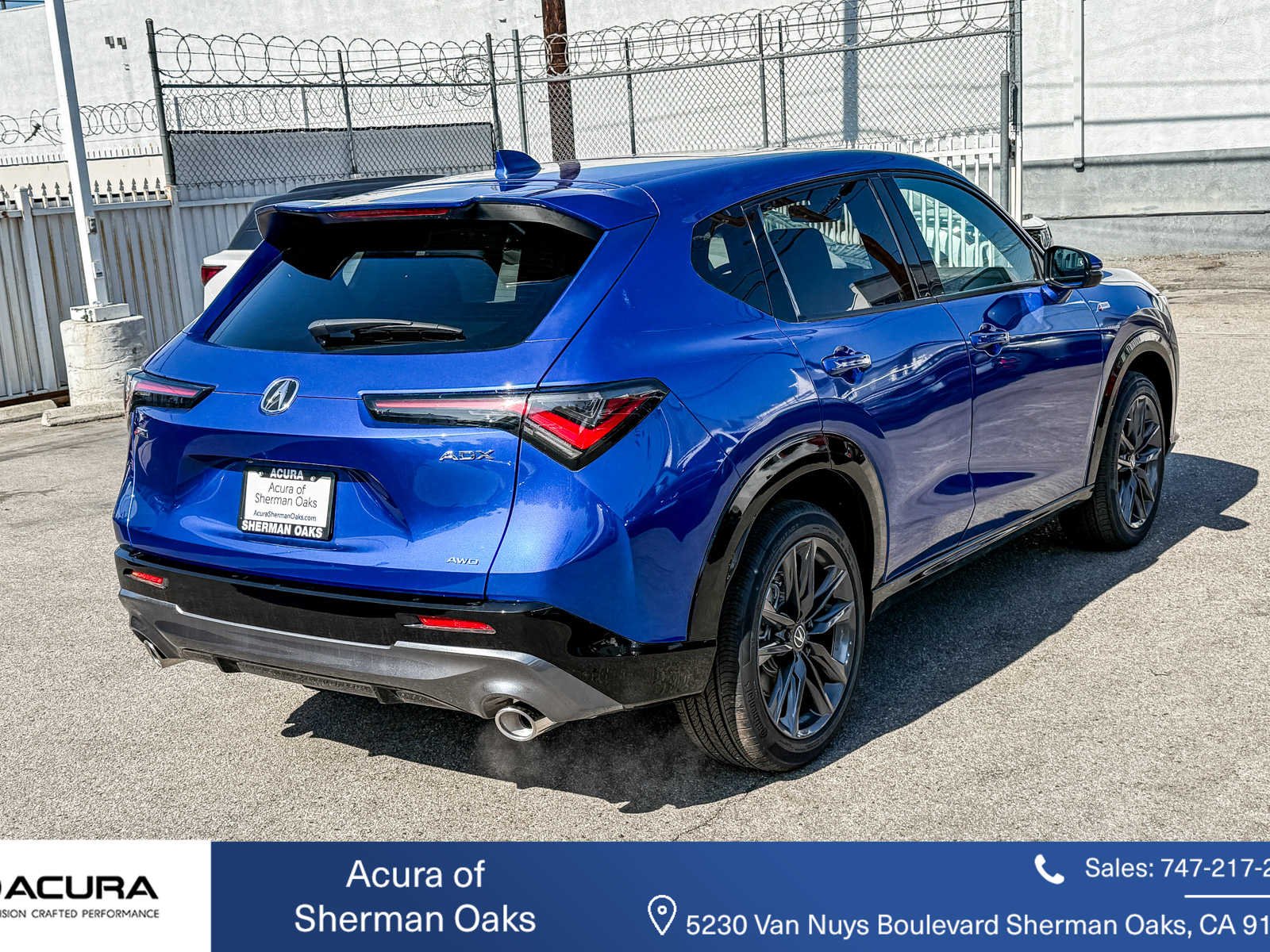 Thumbnail: 2025 Acura ADX - 5