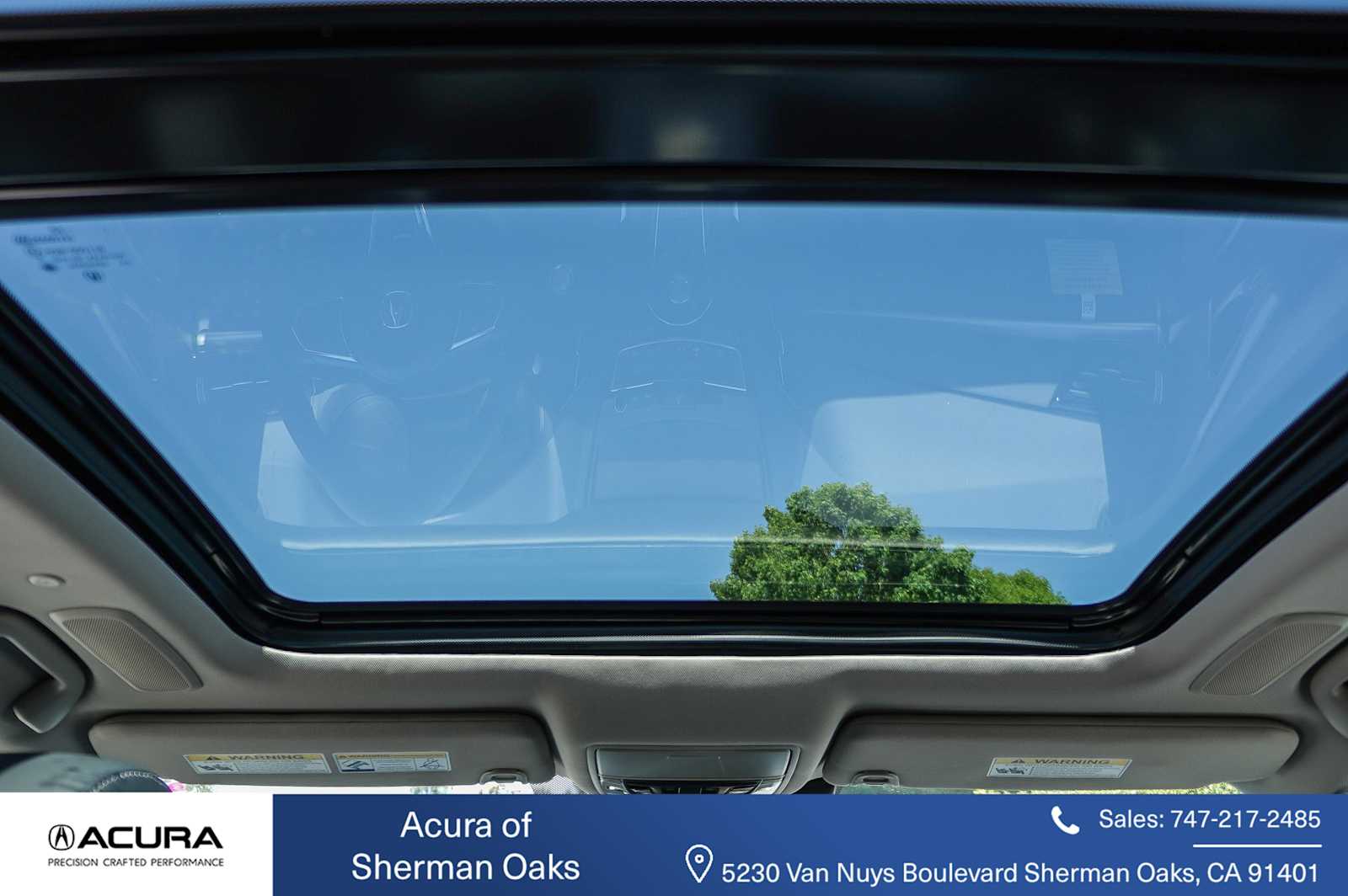 Thumbnail: 2025 Acura RDX - 23
