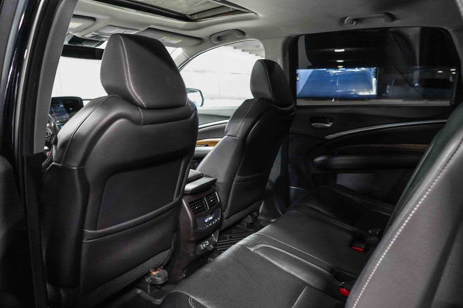 Thumbnail: 2020 Acura MDX - 22